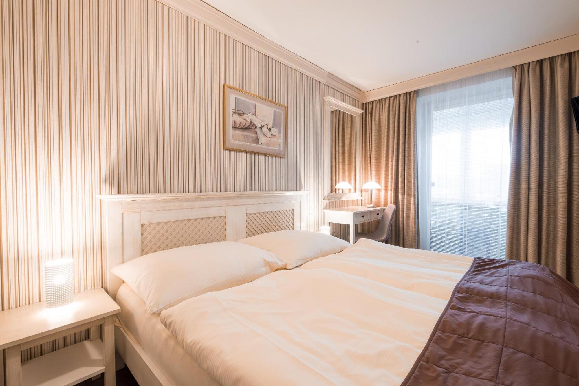 Maxant 3* Фримбурк